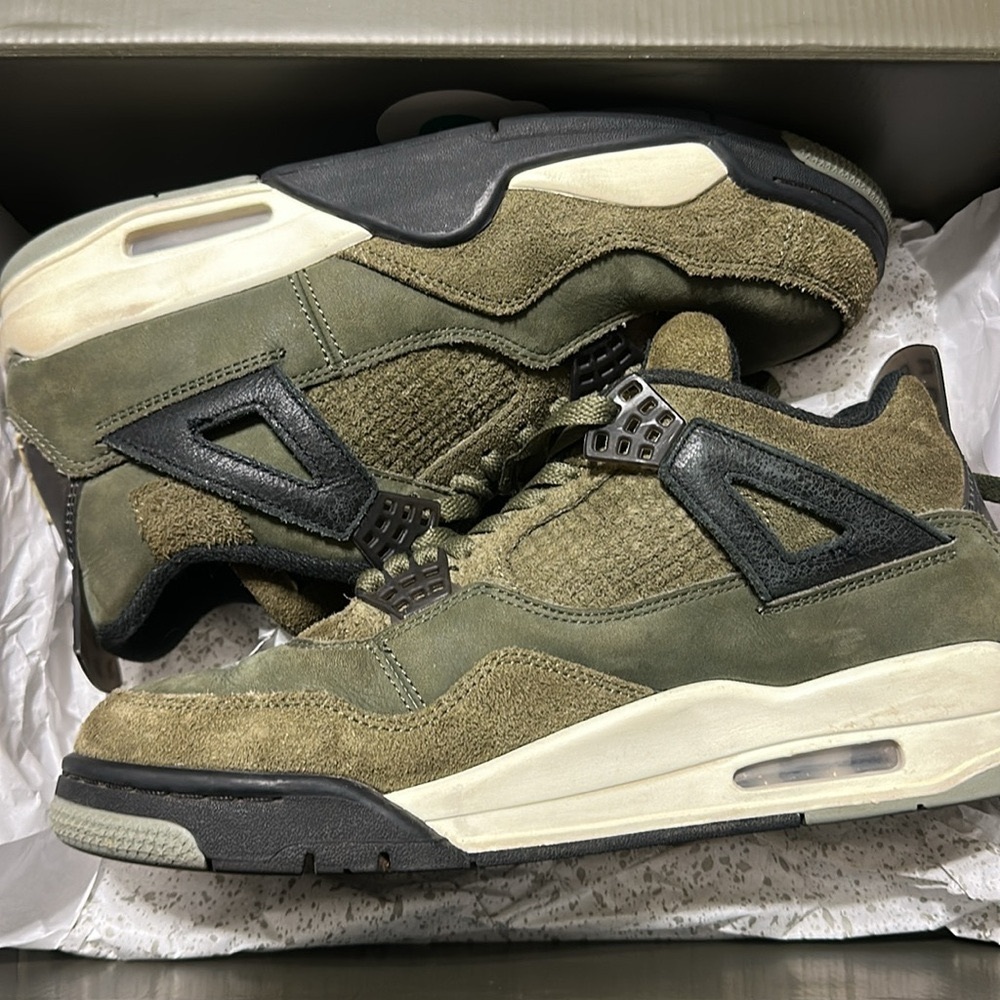 Used Air Jordan 4 Retro
